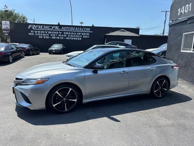 2020 Toyota Camry XSE FWD