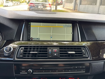 2014 BMW 5 Series 528i Sedan RWD