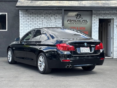 2014 BMW 5 Series 528i Sedan RWD