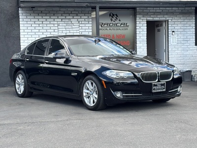 2014 BMW 5 Series 528i Sedan RWD