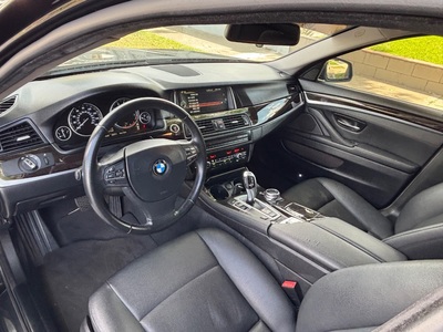 2014 BMW 5 Series 528i Sedan RWD