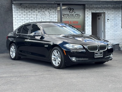 2014 BMW 5 Series 528i Sedan RWD