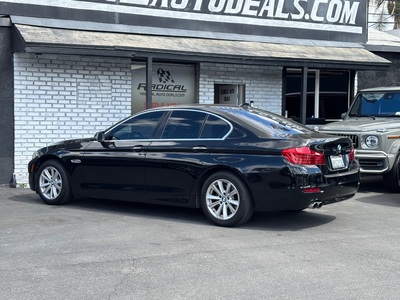 2014 BMW 5 Series 528i Sedan RWD