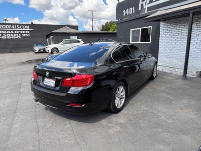 2014 BMW 5 Series 528i Sedan RWD