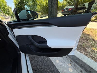 2022 Tesla Model S Plaid AWD