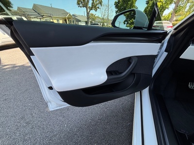2022 Tesla Model S Plaid AWD