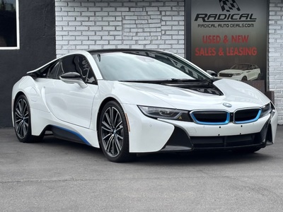2019 BMW i8 PURE IMPULSE