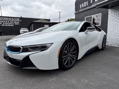 2019 BMW i8 PURE IMPULSE