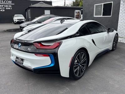 2019 BMW i8 PURE IMPULSE