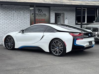 2019 BMW i8 PURE IMPULSE