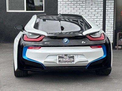 2019 BMW i8 PURE IMPULSE