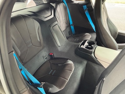 2019 BMW i8 PURE IMPULSE