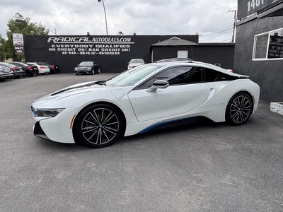 2019 BMW i8 PURE IMPULSE