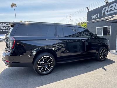2025 Chevrolet Suburban RST 4WD