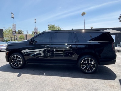 2025 Chevrolet Suburban RST 4WD
