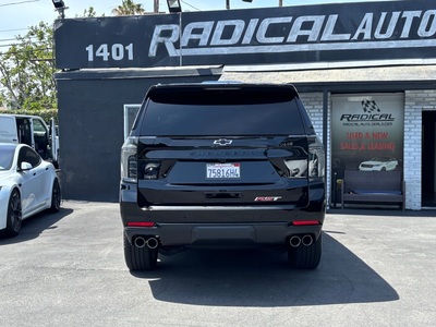2025 Chevrolet Suburban RST 4WD