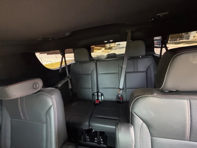 2025 Chevrolet Suburban RST 4WD