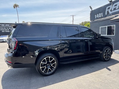 2025 Chevrolet Suburban RST 4WD