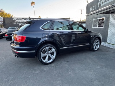 2019 Bentley Bentayga V8 AWD