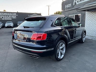 2019 Bentley Bentayga V8 AWD