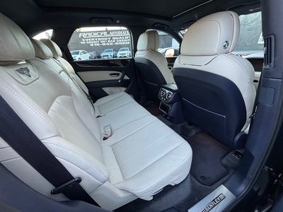 2019 Bentley Bentayga V8 AWD