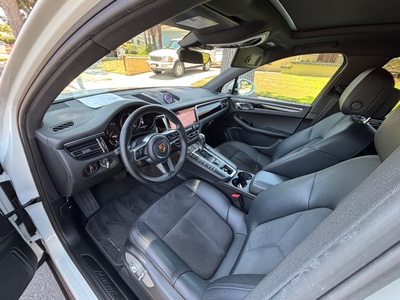 2019 Porsche Macan AWD