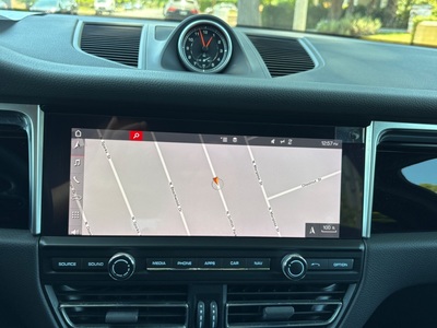 2019 Porsche Macan AWD