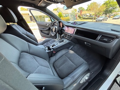 2019 Porsche Macan AWD