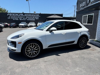 2019 Porsche Macan AWD