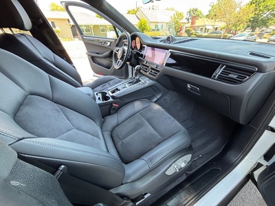 2019 Porsche Macan AWD