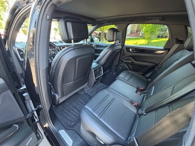 2019 Porsche Cayenne E-Hybrid AWD