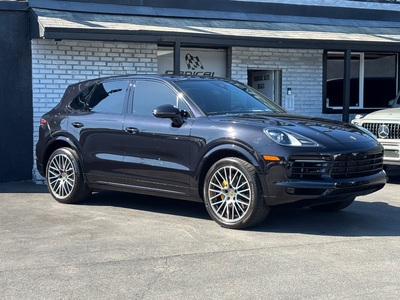 2019 Porsche Cayenne E-Hybrid AWD