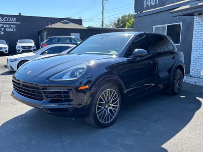 2019 Porsche Cayenne E-Hybrid AWD