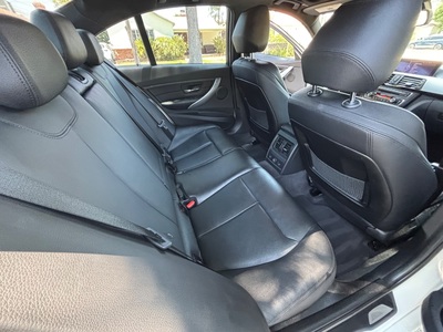 2013 BMW 3 Series 335i M Sport Sedan RWD