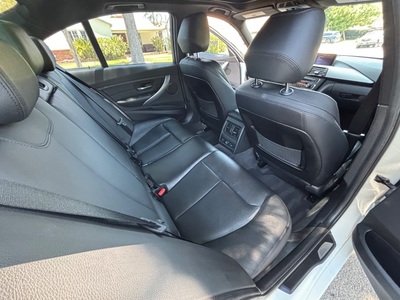 2013 BMW 3 Series 335i M Sport Sedan RWD