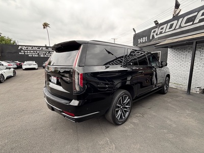 2022 Cadillac Escalade ESV Sport Platinum 4WD