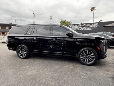 2022 Cadillac Escalade ESV Sport Platinum 4WD