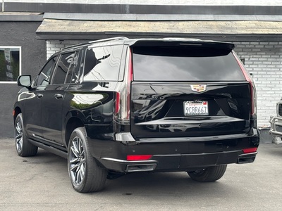2022 Cadillac Escalade ESV Sport Platinum 4WD