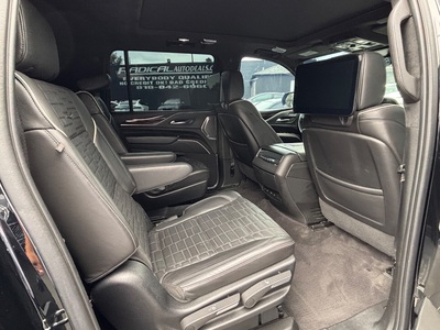2022 Cadillac Escalade ESV Sport Platinum 4WD
