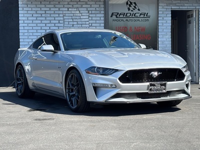 2018 Ford Mustang GT Premium Coupe RWD