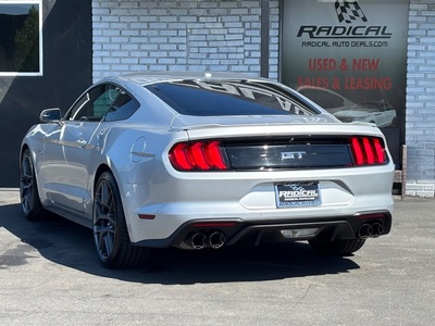 2018 Ford Mustang GT Premium Coupe RWD