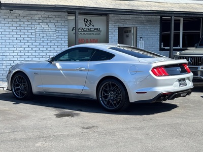 2018 Ford Mustang GT Premium Coupe RWD