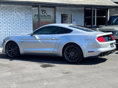 2018 Ford Mustang GT Premium Coupe RWD