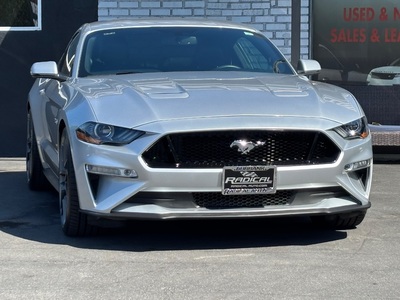 2018 Ford Mustang GT Premium Coupe RWD