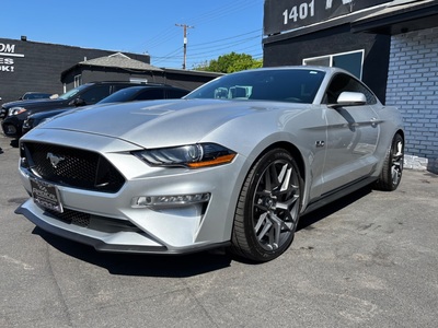 2018 Ford Mustang GT Premium Coupe RWD