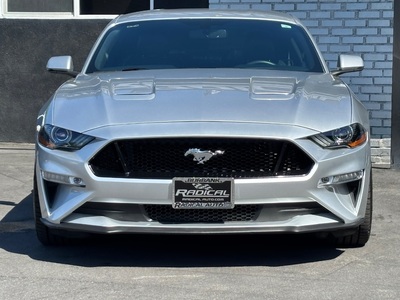 2018 Ford Mustang GT Premium Coupe RWD