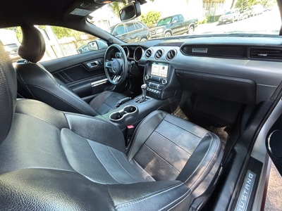 2018 Ford Mustang GT Premium Coupe RWD