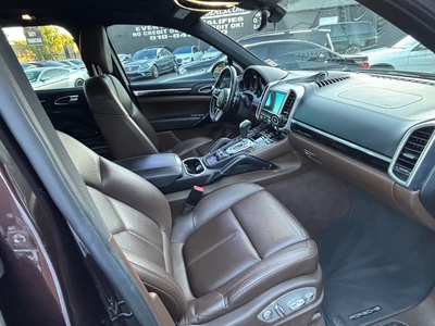 2016 Porsche Cayenne S AWD