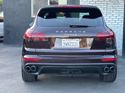 2016 Porsche Cayenne S AWD
