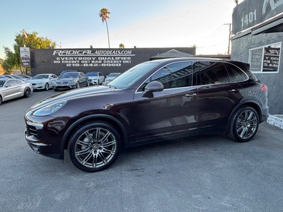 2016 Porsche Cayenne S AWD